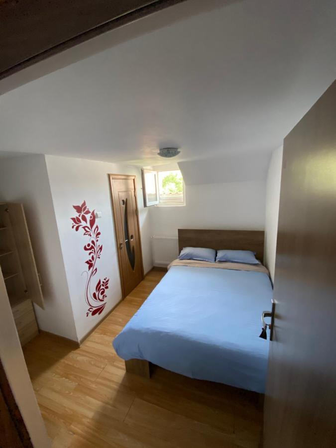 My Place - Cozy Rooms 시비우 외부 사진